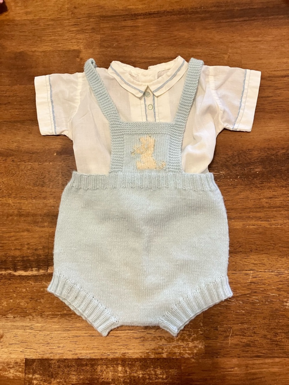 Very Vintage Baby/Infant Handknit Bloomers/Shorts With White Shirt